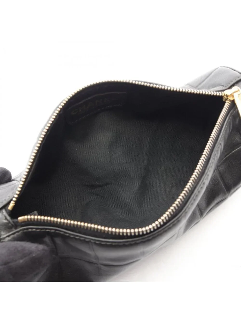 Chanel Pouch Cho Edge coating Black Lambskin